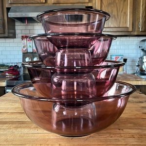 Pyrex Cranberry Nesting Bowls